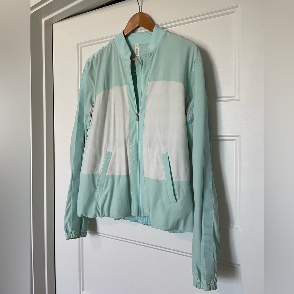 Lululemon Zip Jacket Size 6